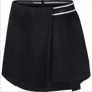 Nike pleated tennis skirt
